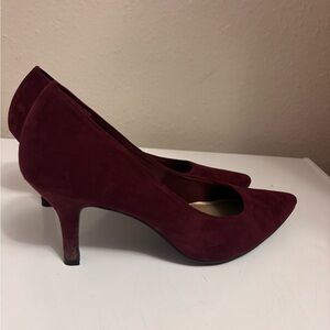 Predictions Deep Red Women's Heels